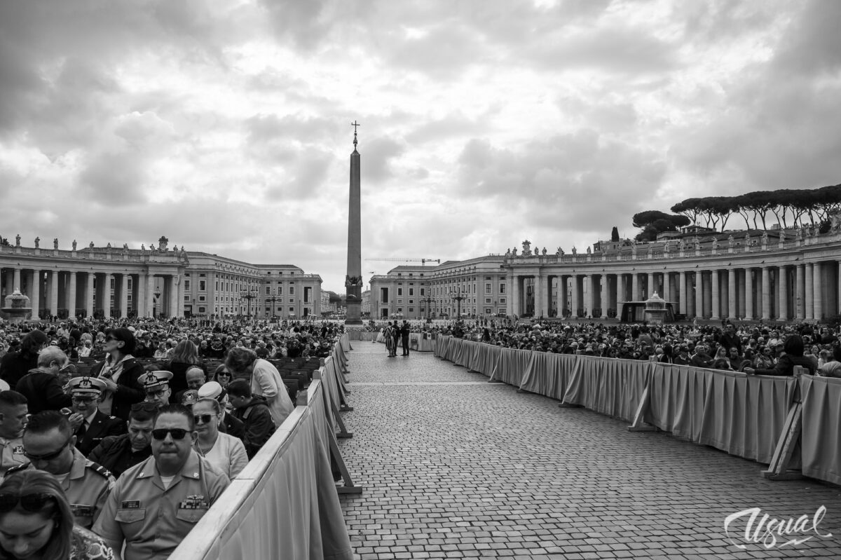 Papa Leon xiv en el Vaticano