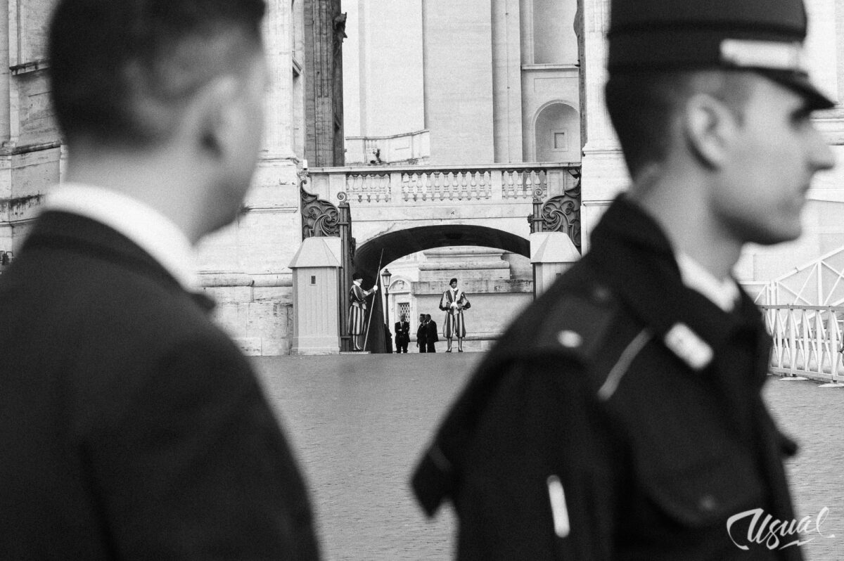 Papa Leon xiv en el Vaticano