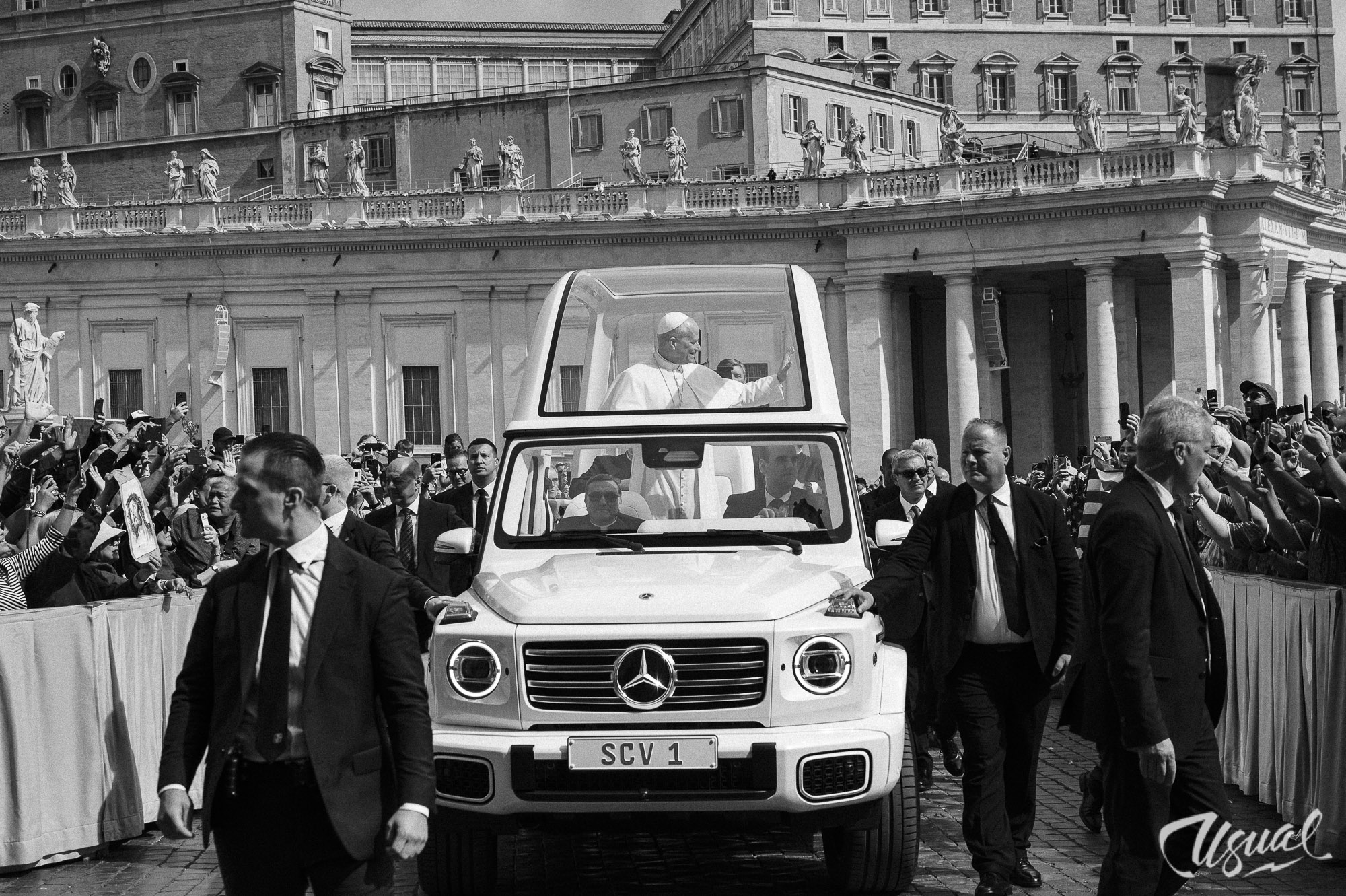 Papa Leon xiv en el Vaticano