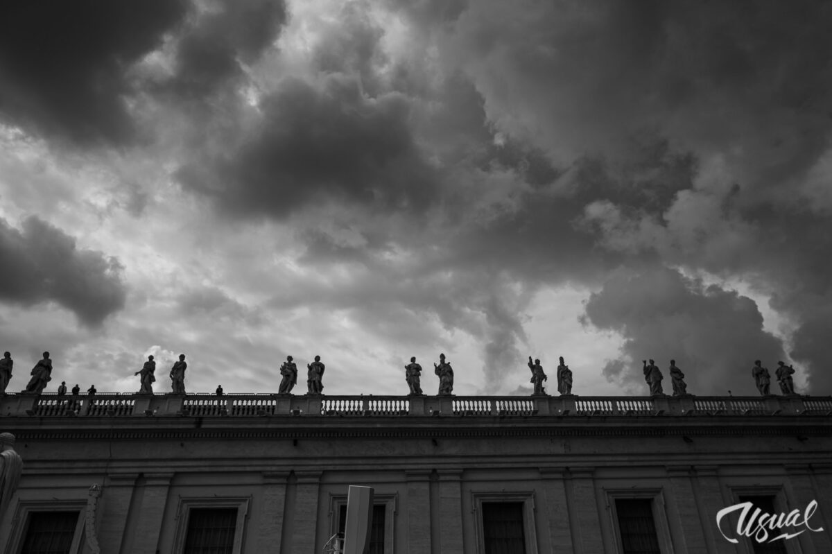 Papa Leon xiv en el Vaticano