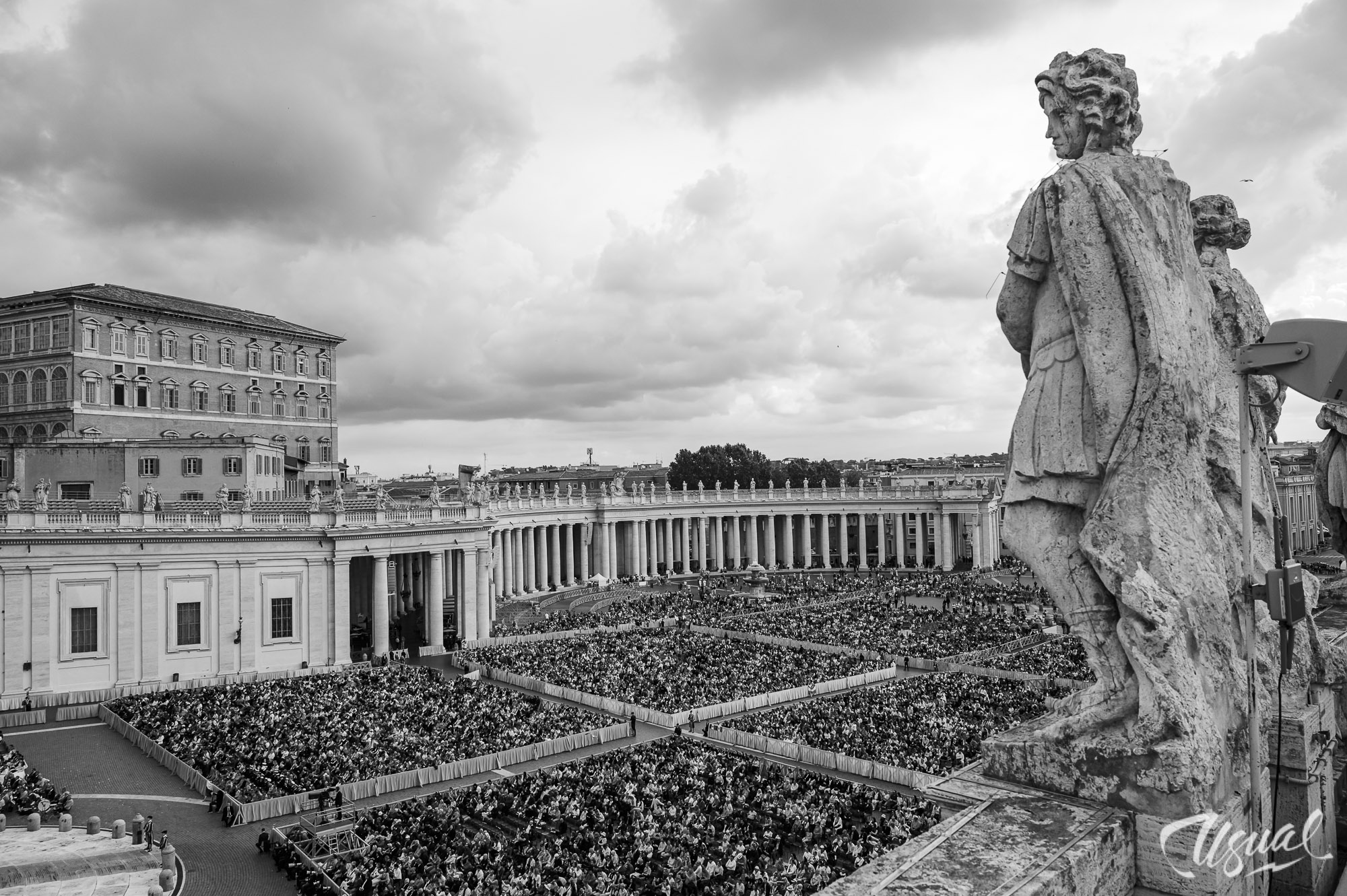 Papa Leon xiv en el Vaticano