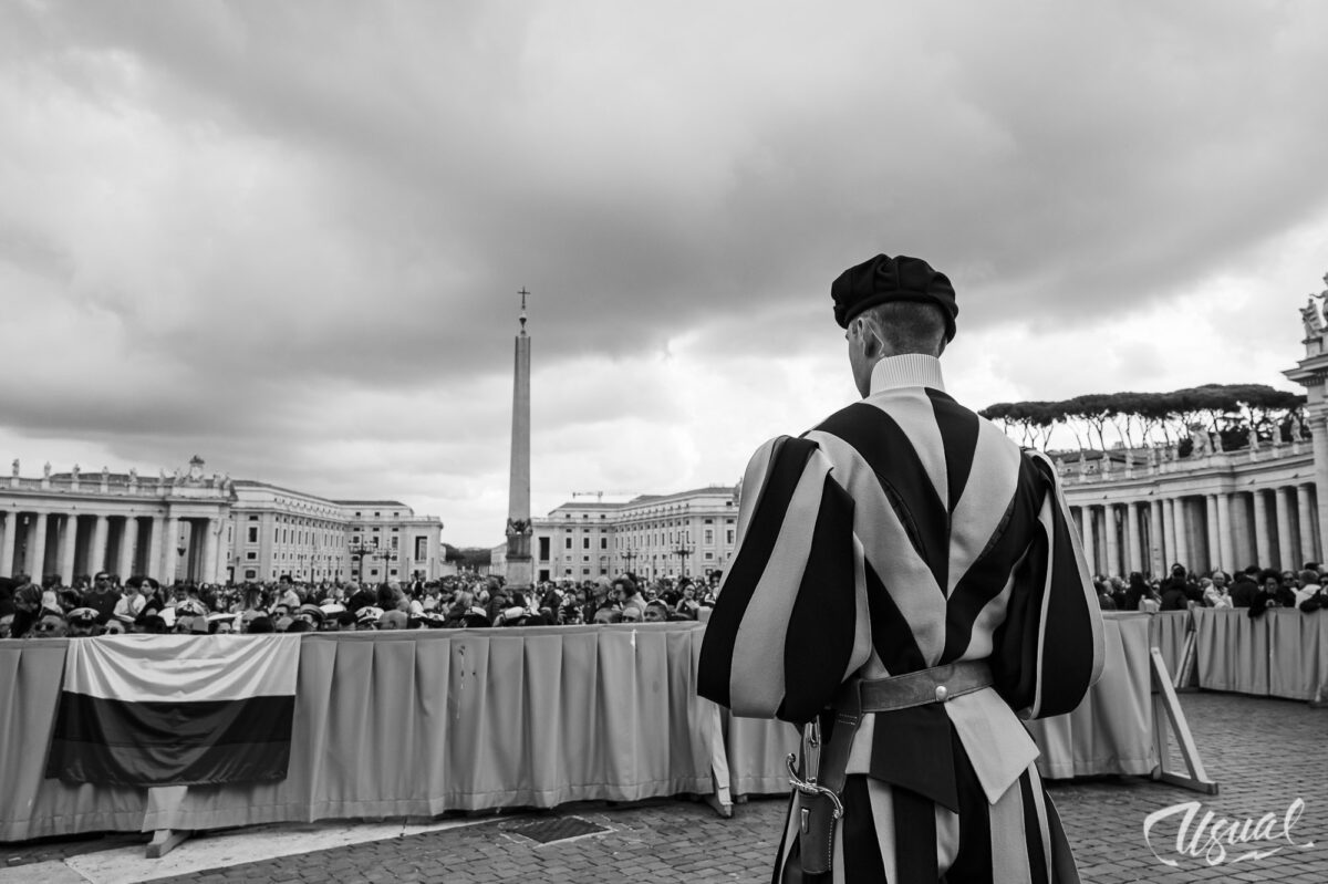 Papa Leon xiv en el Vaticano