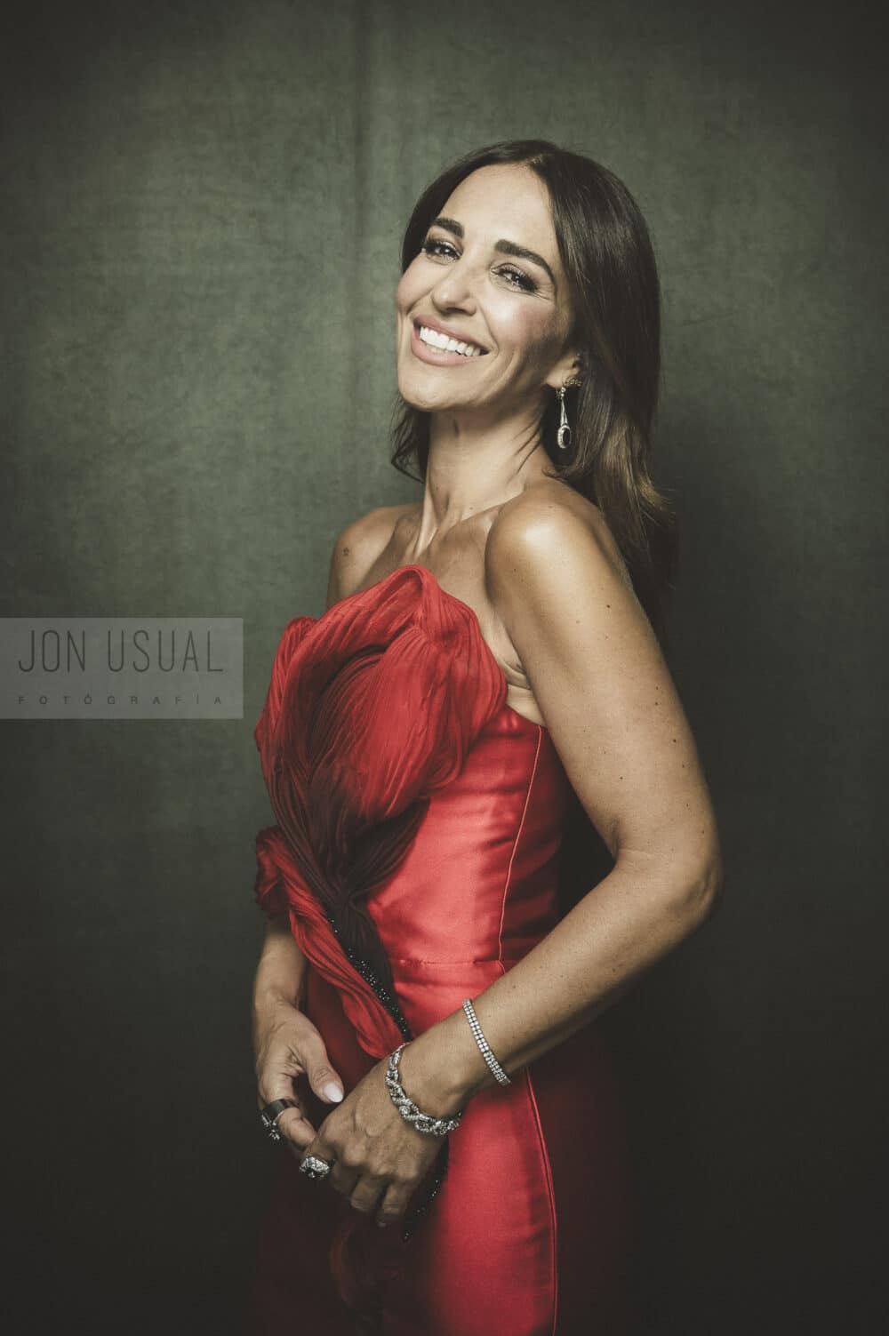 Fotográfia de retrato de Paula Echevarria durante el Festval de Vitoria